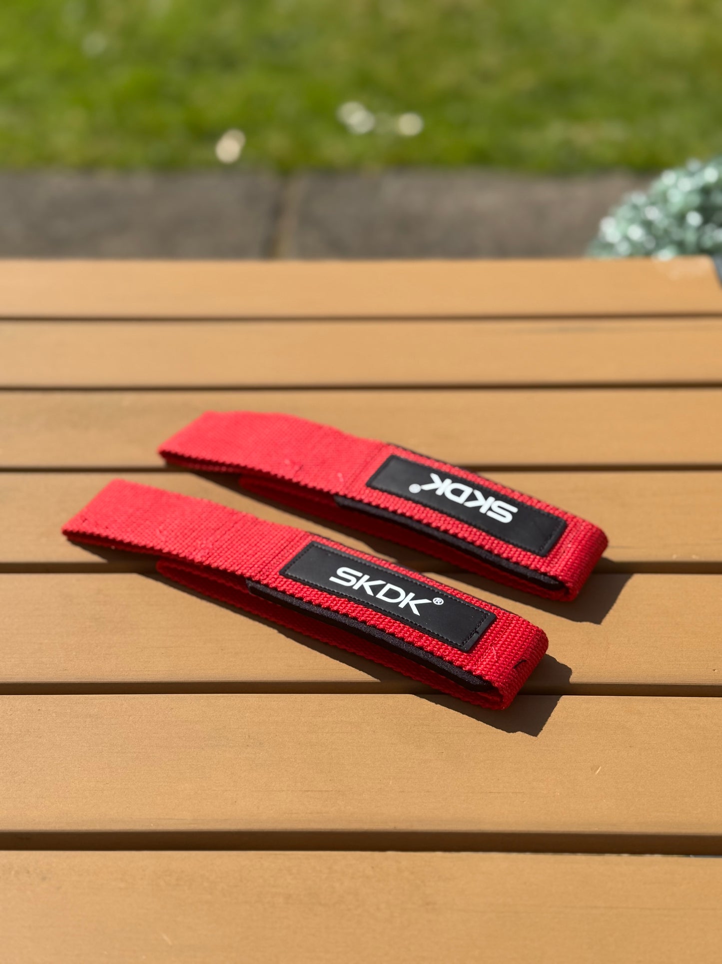 Weightlifting Straps – Anti-Slip Wrist Support with Silicone Grip for Strength Training